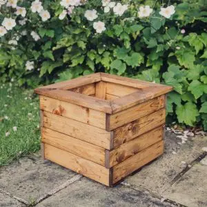 Valley Small Square Planter                          H32 X W39 X D39 By Churnet Valley