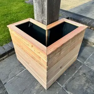 Tina Larch Planter