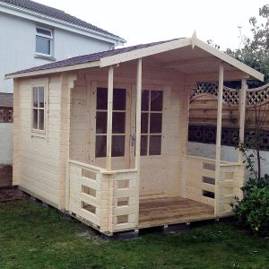 Kesteven  10 x 12 Cabin
