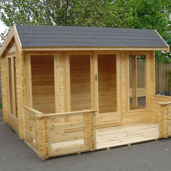 Wykenham 12 x 14 Cabin