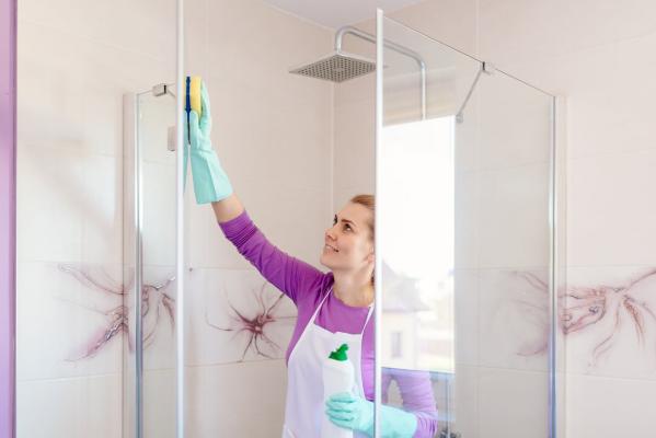 Shower Cabin and Steam Shower Cleaning Guide
